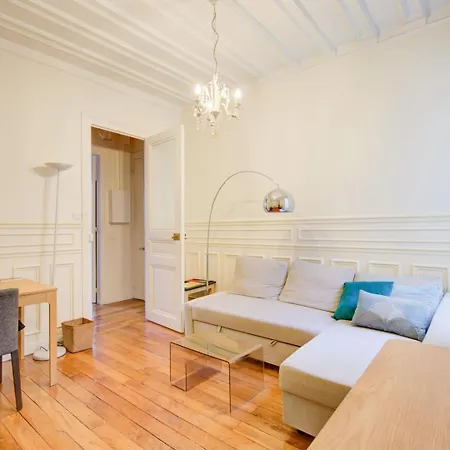 Le Petit Pantheon: Cosy 2-room Apart Center Apartment Paris
